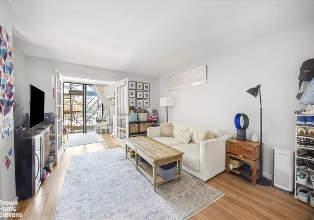 215-e-24th-st-721-new-york-city-ny-10010/hzid_1628abda
