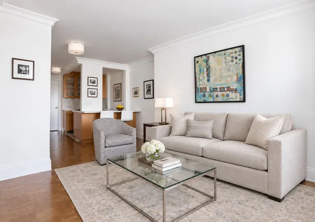 61-jane-st-9n-new-york-city-ny-10014/hzid_8d0db580