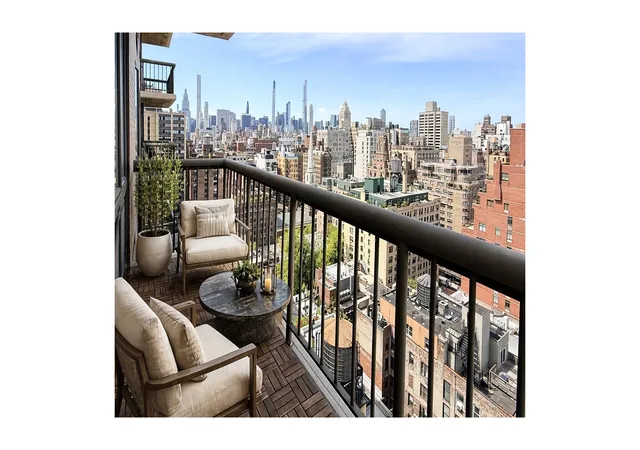 1438-3rd-avenue-21b-new-york-city-ny-10028/hzid_a4c599bf
