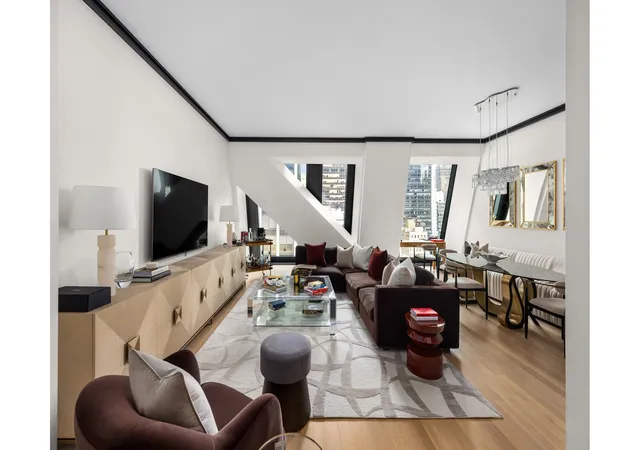 53-w-53rd-street-18b-new-york-ny-10019/hzid_446fb3e6