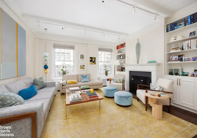 108-e-82nd-street-1b-2b-new-york-ny-10028/hzid_e3c3ef39