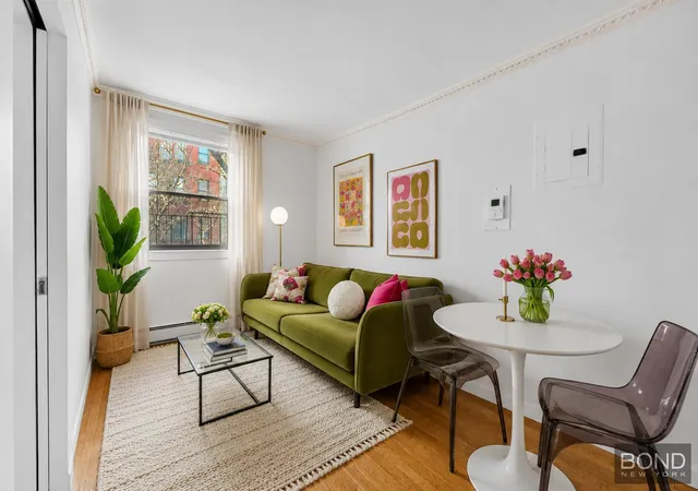 214-ave-a-2d-new-york-city-ny-10009/hzid_df317104