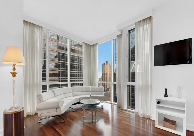60-e-55th-st-36a-new-york-city-ny-10022/hzid_d98bc6ec