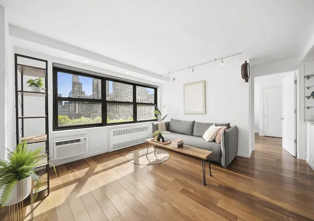205-w-end-ave-8k-new-york-city-ny-10023/hzid_e9a5ea39