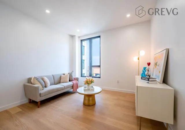 134-16-35th-ave-4f-new-york-city-ny-11354/hzid_84c5e151