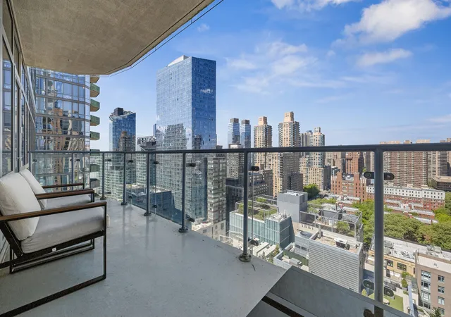 555-w-59th-st-23a-new-york-city-ny-10019/hzid_d992f6ef