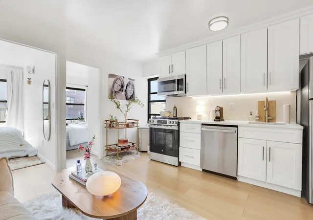 200-bowery-7e-new-york-city-ny-10012/hzid_8b2ce8c8