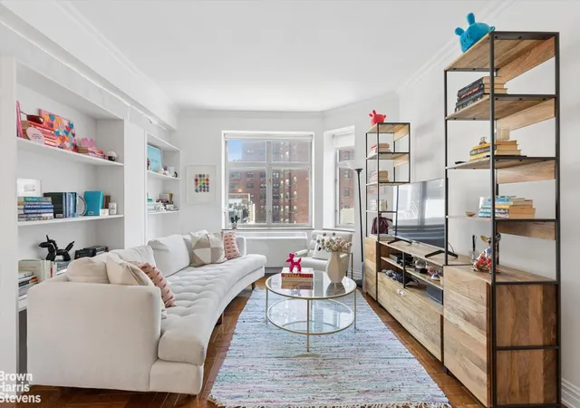 188-e-76th-street-7c-new-york-ny-10021/hzid_bc5c3f5f