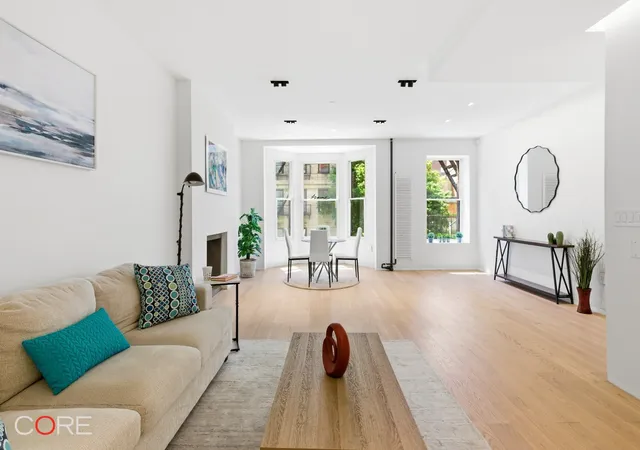205-e-124th-street-3bc-new-york-ny-10035/hzid_95f83e5e