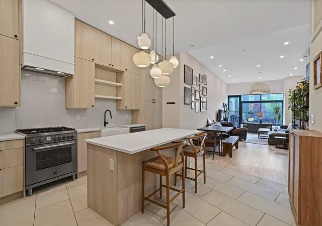 535-dean-st-204-brooklyn-ny-11217/hzid_60f18a6b