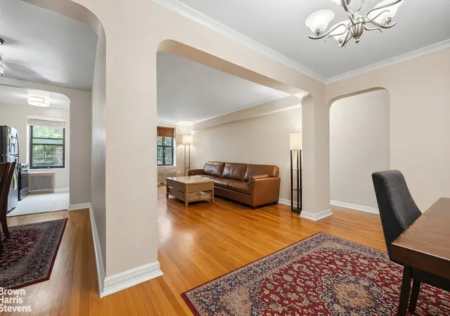 67-35-yellowstone-blvd-2b-new-york-city-ny-11375/hzid_dcc433e3