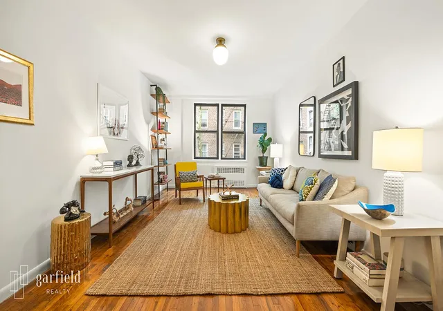 275-webster-ave-3f-new-york-city-ny-11230/hzid_77b5fad0