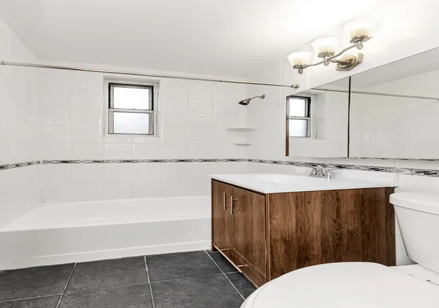 67-30-clyde-st-5c-new-york-city-ny-11375/hzid_4251535c