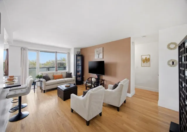 400-cozine-ave-5e-new-york-city-ny-11207/hzid_8e4fbca3