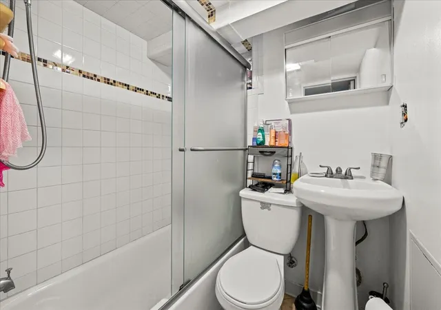 1512-e-22nd-street-brooklyn-ny-11210/hzid_d05b6b0e