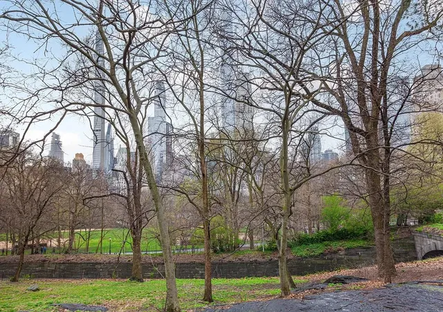 25-w-64th-st-1-b-new-york-city-ny-10023/hzid_c9734e27