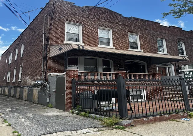 631-hegeman-ave-brooklyn-ny-11207/hzid_90495ba6