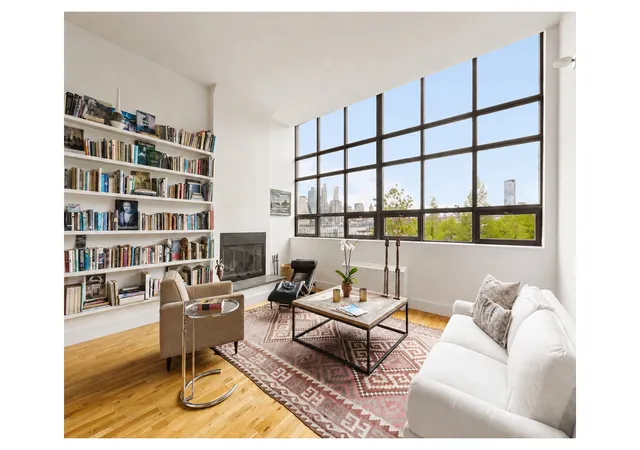 360-furman-st-220-brooklyn-ny-11201/hzid_9d2f457d