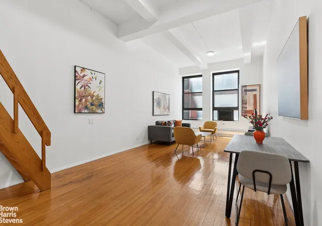 148-w-23rd-street-2d-new-york-ny-10011/hzid_71fb7b32