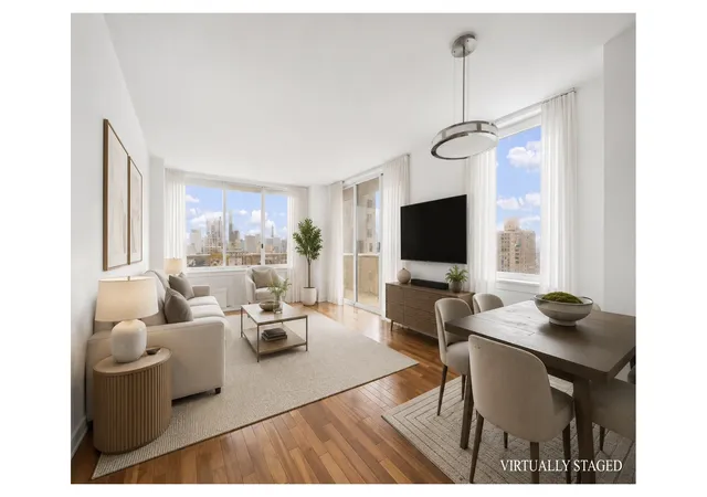 200-e-89th-street-38a-new-york-city-ny-10128/hzid_d5d928c4