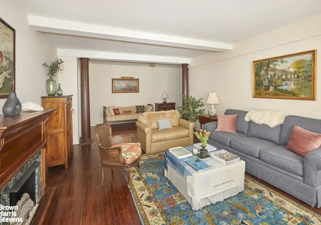 210-e-73rd-street-1e-new-york-ny-10021/hzid_8a16dffe