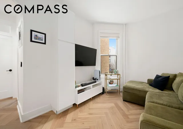 128-w-138th-st-3e-new-york-city-ny-10030/hzid_ae387075