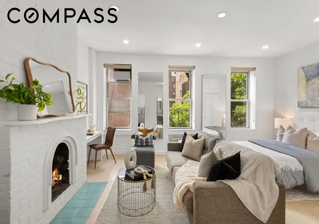 237-e-12th-st-2a-new-york-city-ny-10003/hzid_42dd903c
