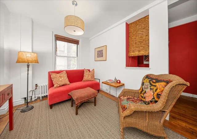 125-e-84th-street-1s-new-york-ny-10028/hzid_65a5dfc0