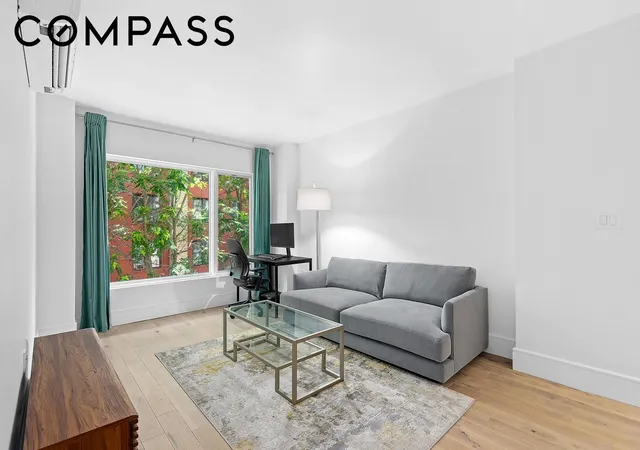 15-e-19th-street-2e-new-york-city-ny-11226/hzid_b12313bc