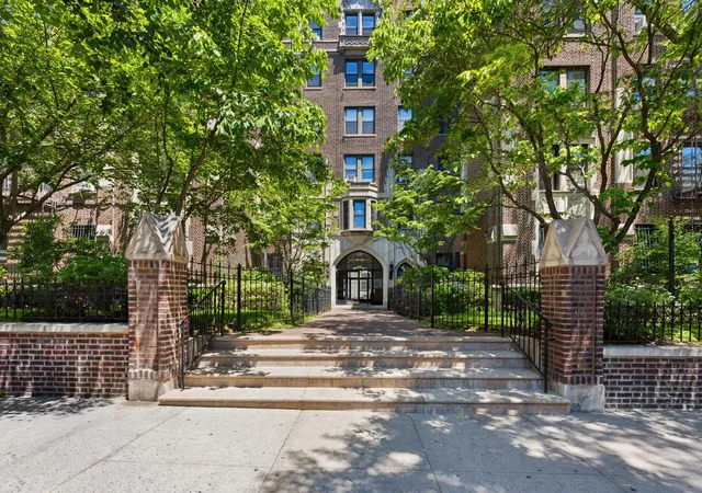 255-eastern-pkwy-e12-new-york-city-ny-11238/hzid_a9f8daf7