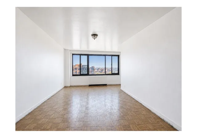 185-hall-st-1704-new-york-city-ny-11205/hzid_ed479d17