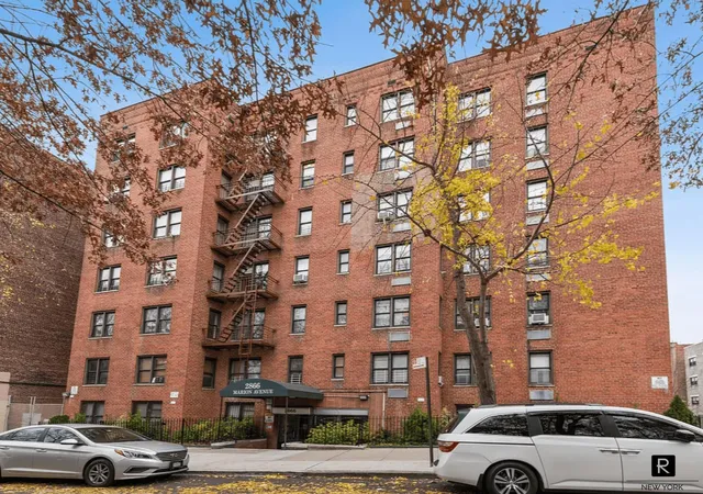 2866-marion-ave-4-b-bronx-ny-10458/hzid_720a1026