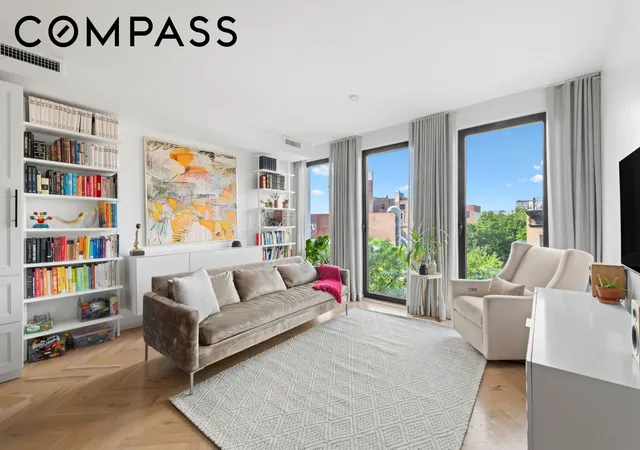 805-washington-ave-3b-brooklyn-ny-11238/hzid_f2fad203