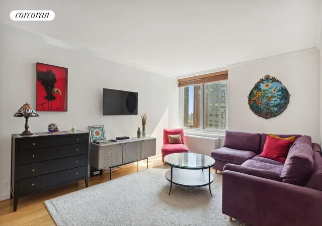 61-w-62nd-st-21n-new-york-city-ny-10023/hzid_72229a0d