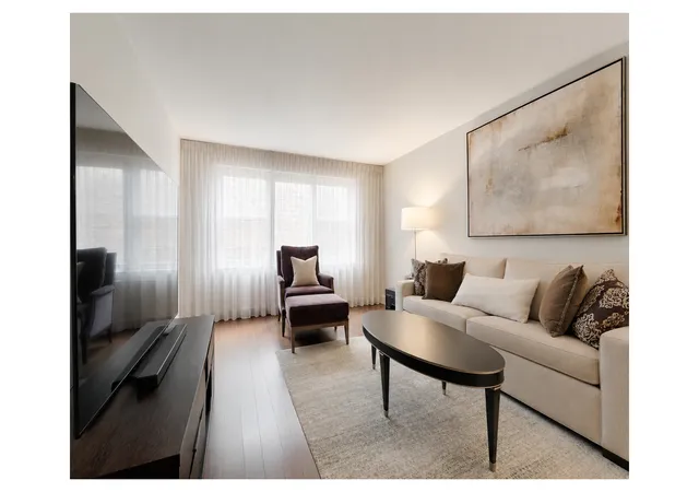 245-e-87th-st-11g-new-york-city-ny-10128/hzid_37b4e848