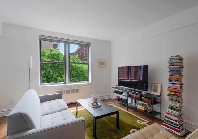 60-e-9th-st-515-new-york-city-ny-10003/hzid_7f4e1678