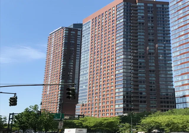 30-west-st-24-e-new-york-city-ny-10004/hzid_df19a74d