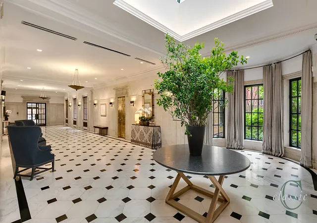 141-e-88th-st-6d-new-york-city-ny-10128/hzid_a00bea83