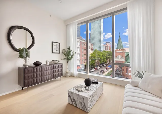 11-50-45th-rd-4k-new-york-city-ny-11358/hzid_7dd064e5