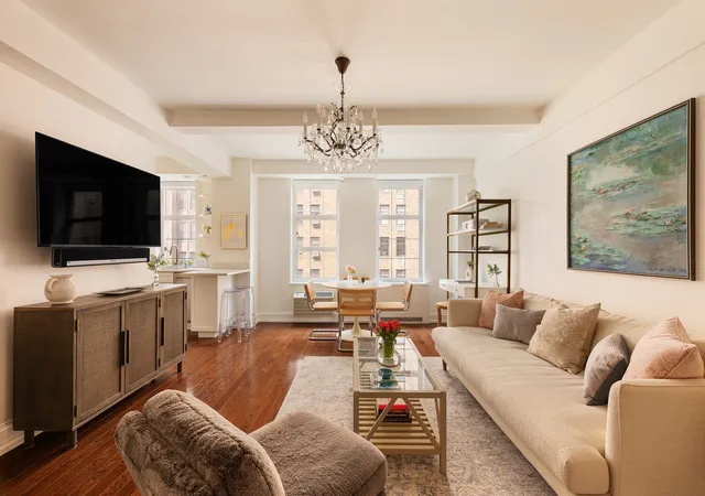 405-w-23rd-street-6i-new-york-ny-10011/hzid_62e67291
