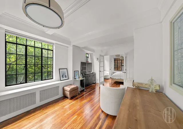 320-e-42nd-street-718-new-york-ny-10017/hzid_7f1fec63