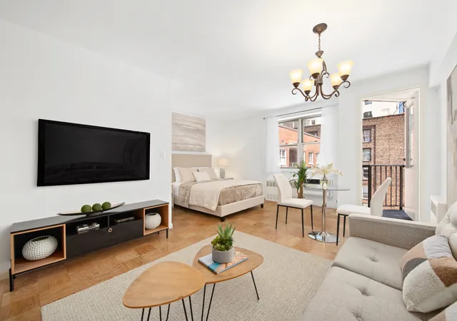 170-w-23rd-st-6y-new-york-city-ny-10011/hzid_91a49d8c