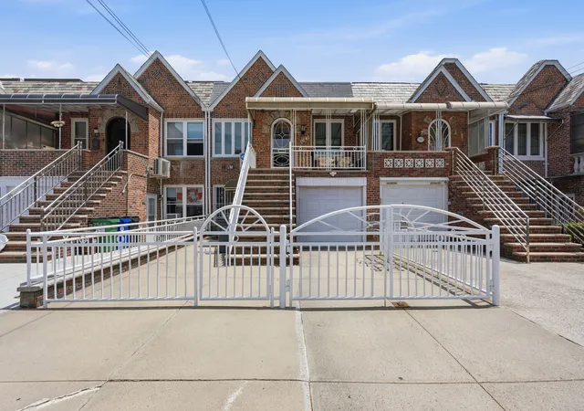 2545-hubbard-st-new-york-city-ny-11235/hzid_efc67c17