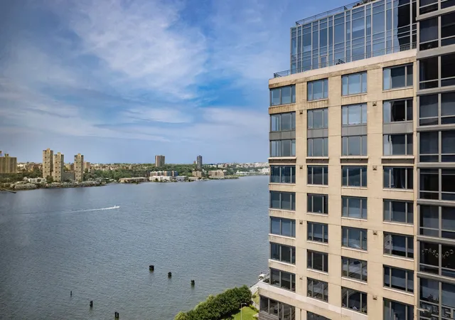 200-riverside-blvd-26d-new-york-city-ny-10069/hzid_eb1797f9