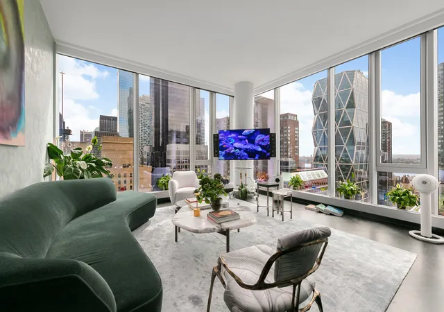 217-w-57th-street-33f-new-york-ny-10019/hzid_0345aa48