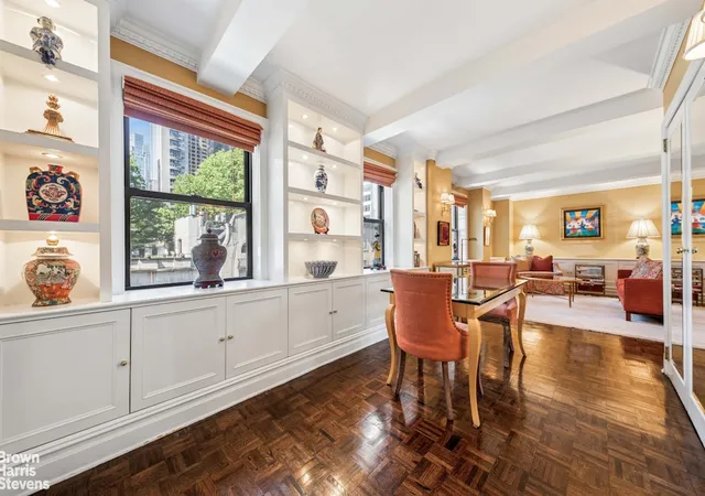 235-e-49th-street-5b-new-york-city-ny-10017/hzid_067b2d61