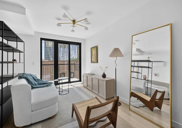 308-w-133rd-st-7e-new-york-city-ny-10030/hzid_226b249c