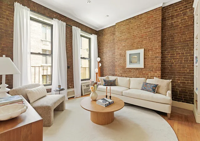 313-e-56th-street-2c-new-york-city-ny-10022/hzid_20ea910e