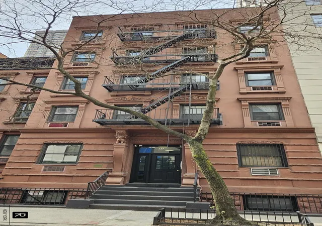 46-w-65th-street-3-d-new-york-ny-10023/hzid_0a3508f5