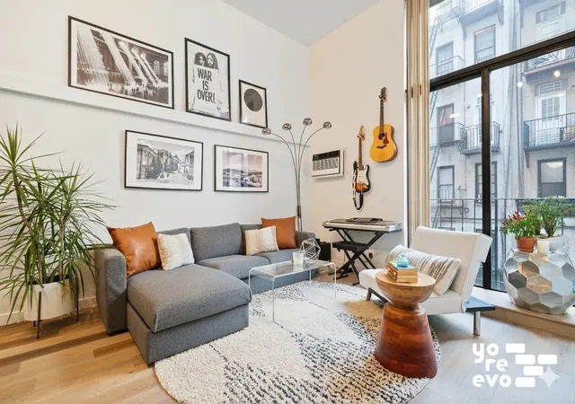 215-e-24th-st-222-new-york-city-ny-10010/hzid_add5667b